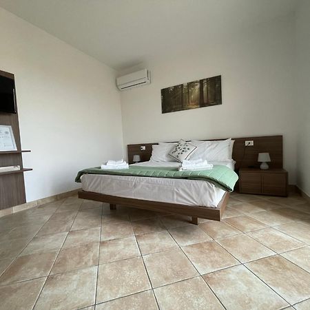 Maison De Cheeramie - Tourist Apartments Tra Mare E Etna Mascali Ngoại thất bức ảnh