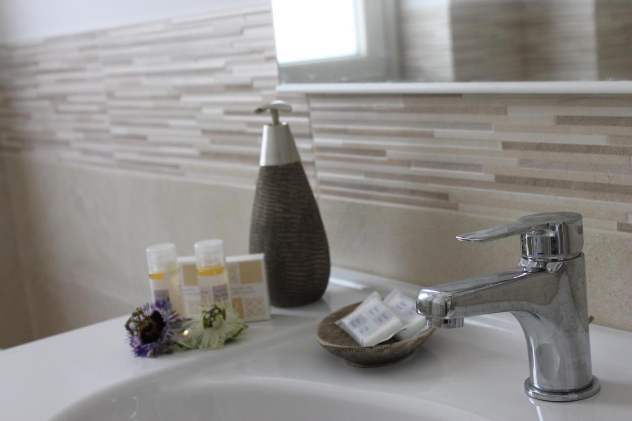 Maison De Cheeramie - Tourist Apartments Tra Mare E Etna Mascali Ngoại thất bức ảnh
