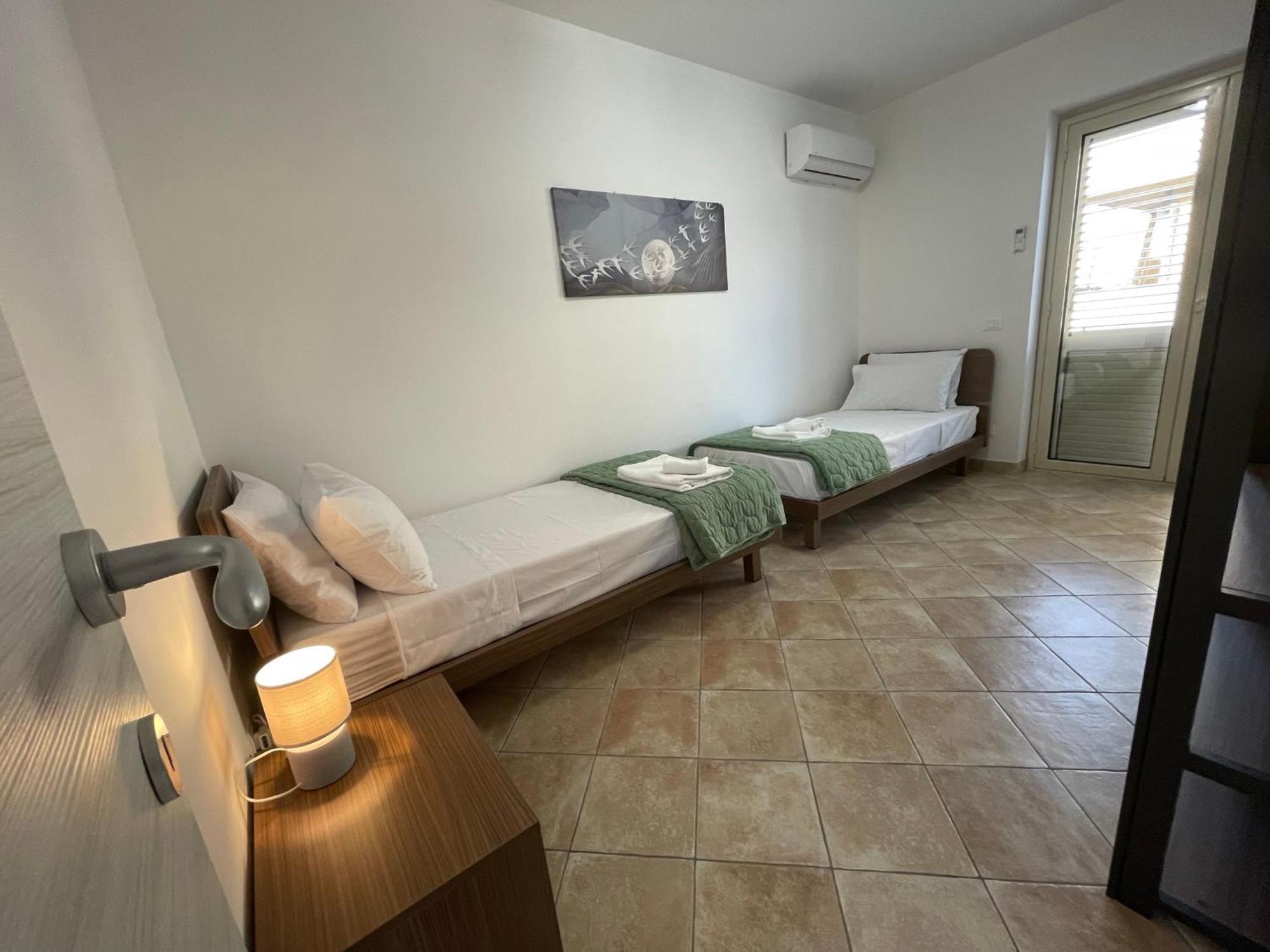 Maison De Cheeramie - Tourist Apartments Tra Mare E Etna Mascali Ngoại thất bức ảnh